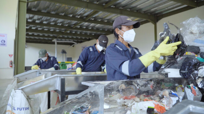 Søppelsortering i Bogor